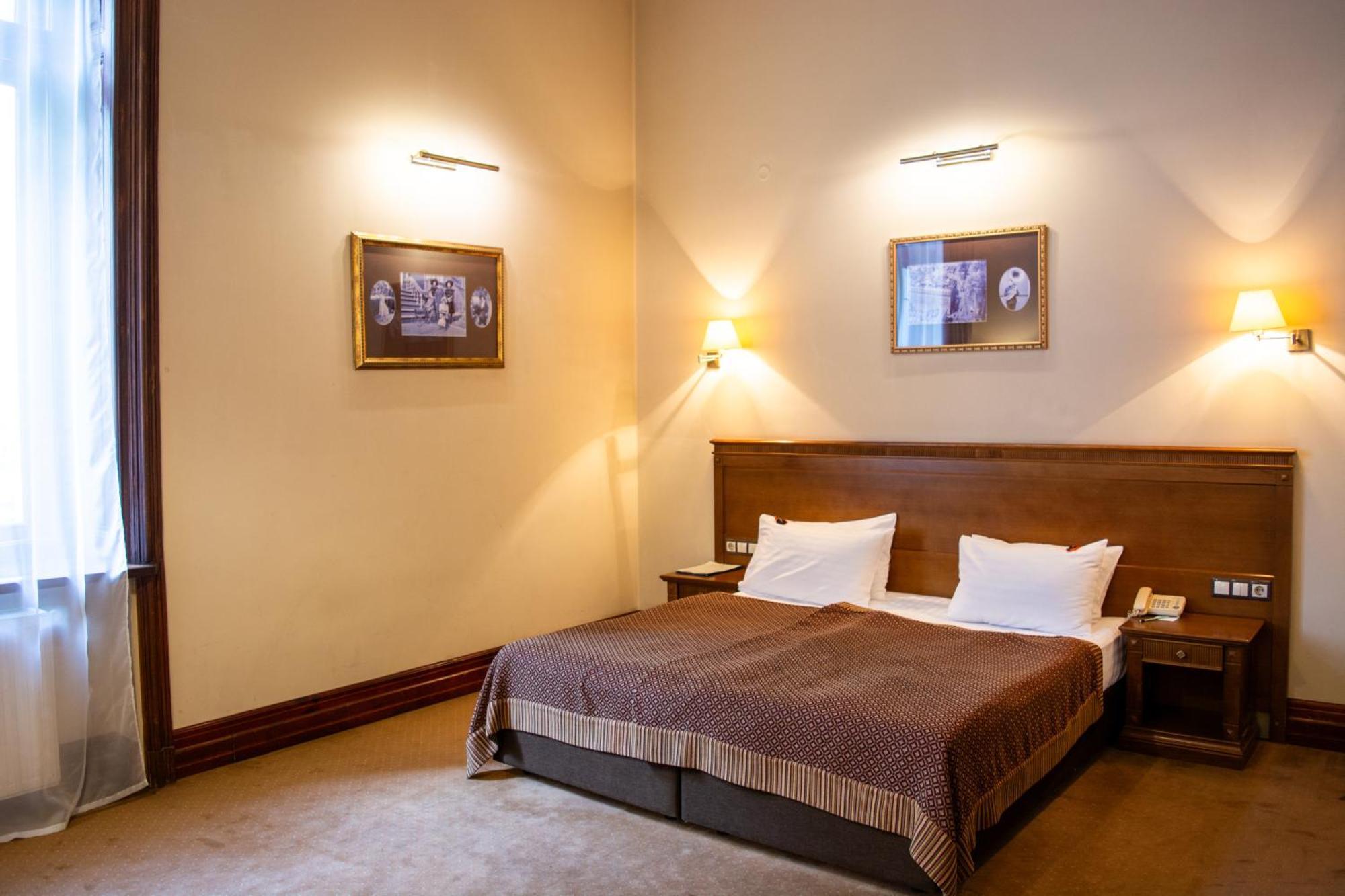 George Hotel Lviv Eksteriør billede