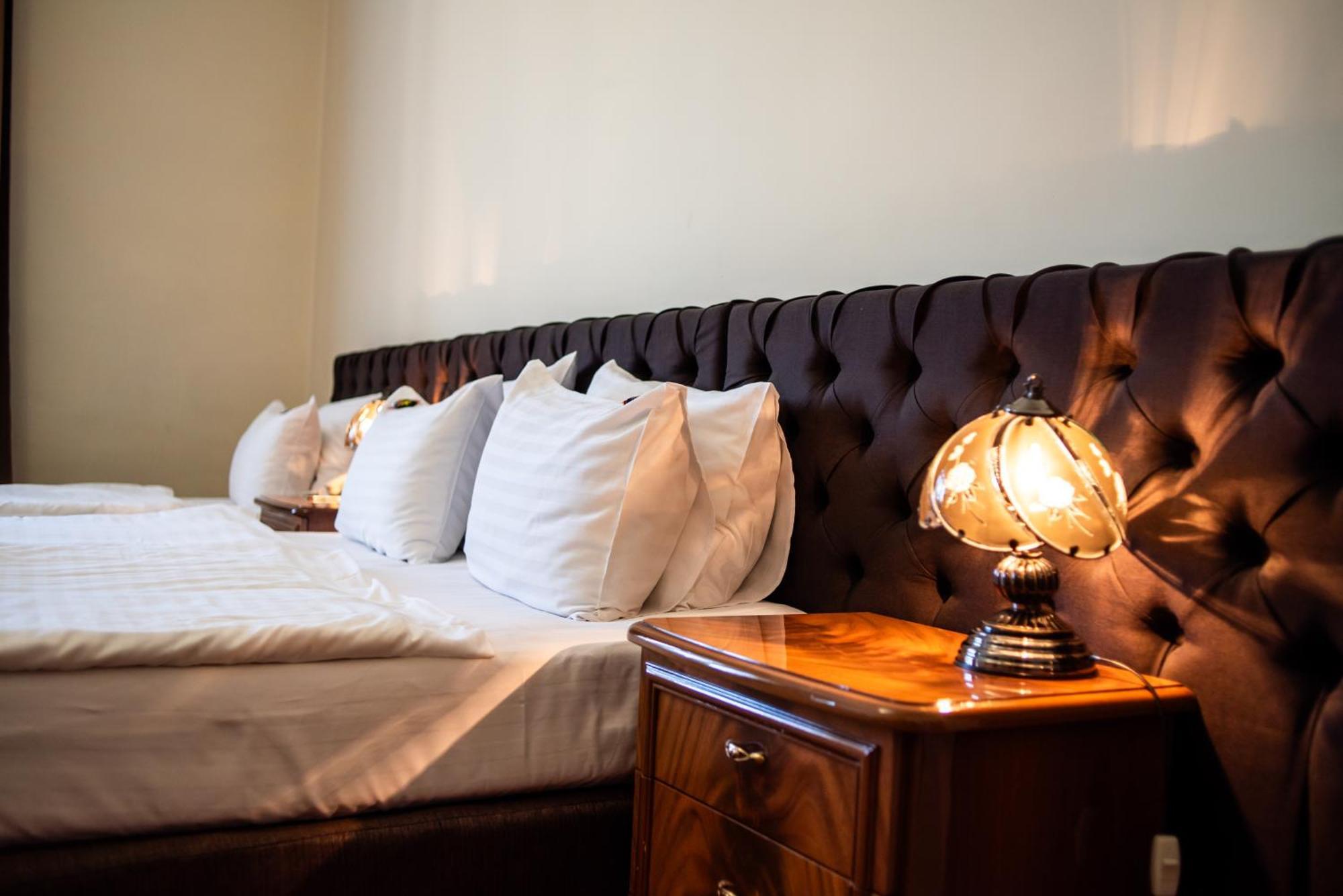 George Hotel Lviv Eksteriør billede