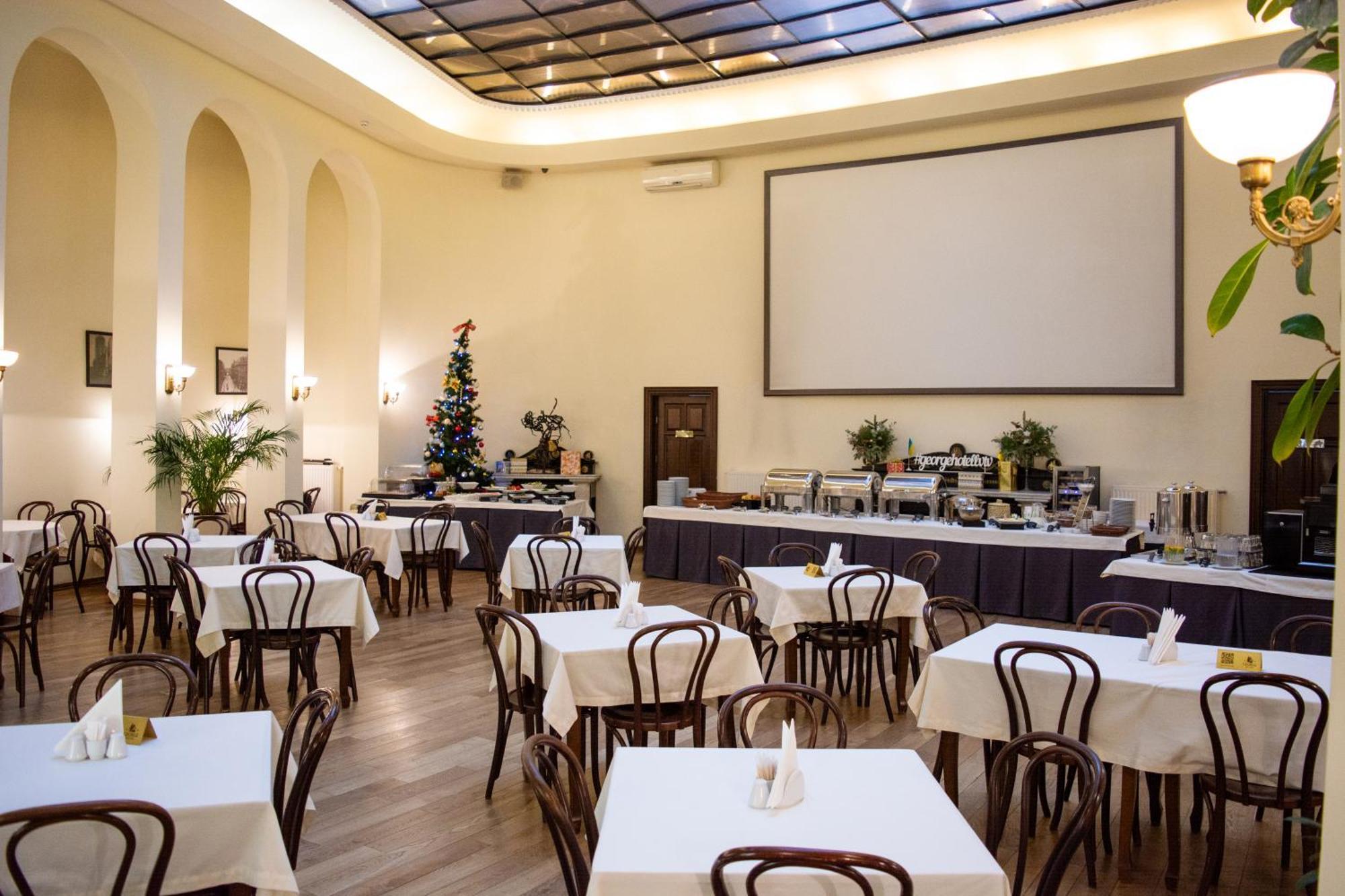 George Hotel Lviv Eksteriør billede
