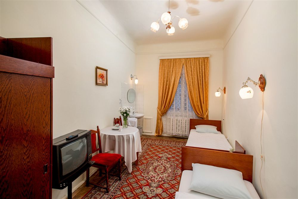George Hotel Lviv Eksteriør billede