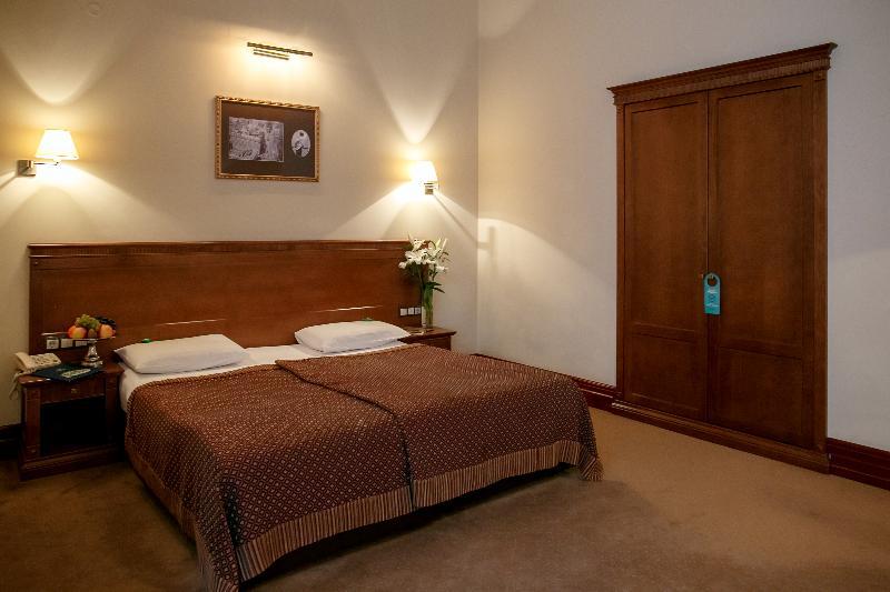 George Hotel Lviv Eksteriør billede